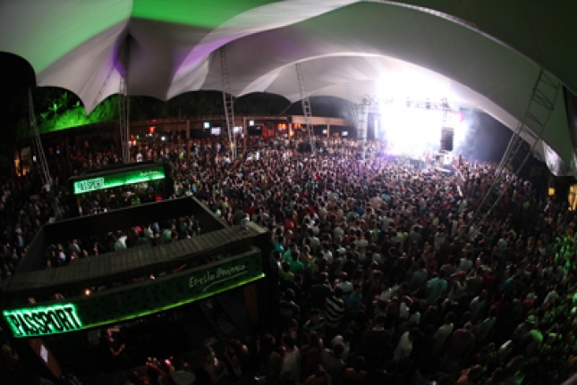 Space Ibiza on tour en Green Valley (Brasil)