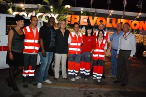 The Space nightclub donates a pick up vehicle to La Cruz Roja